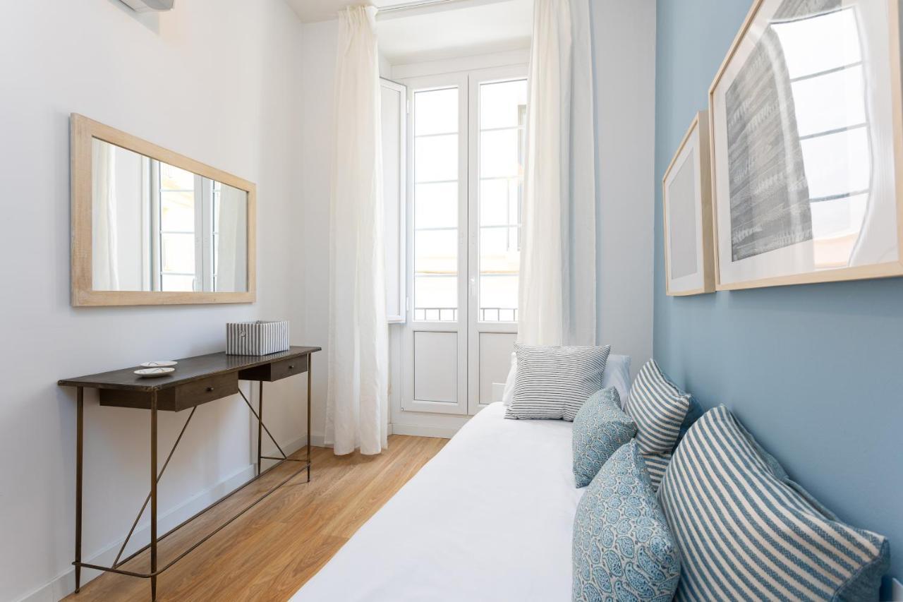 Beautiful Apartment In Málaga Exteriör bild