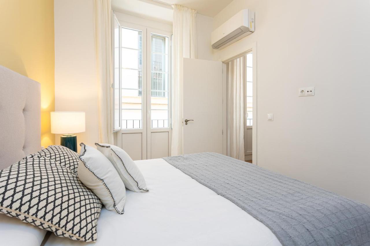 Beautiful Apartment In Málaga Exteriör bild
