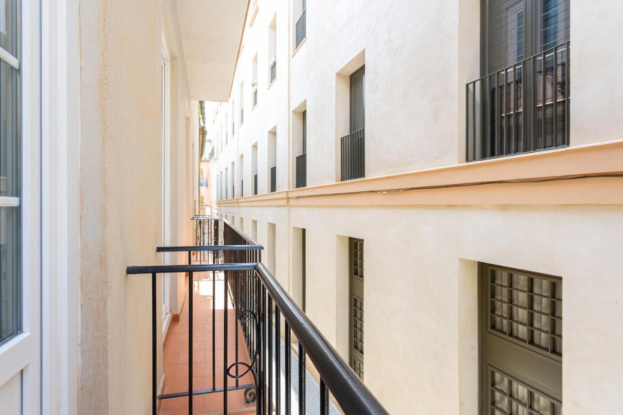 Beautiful Apartment In Málaga Exteriör bild
